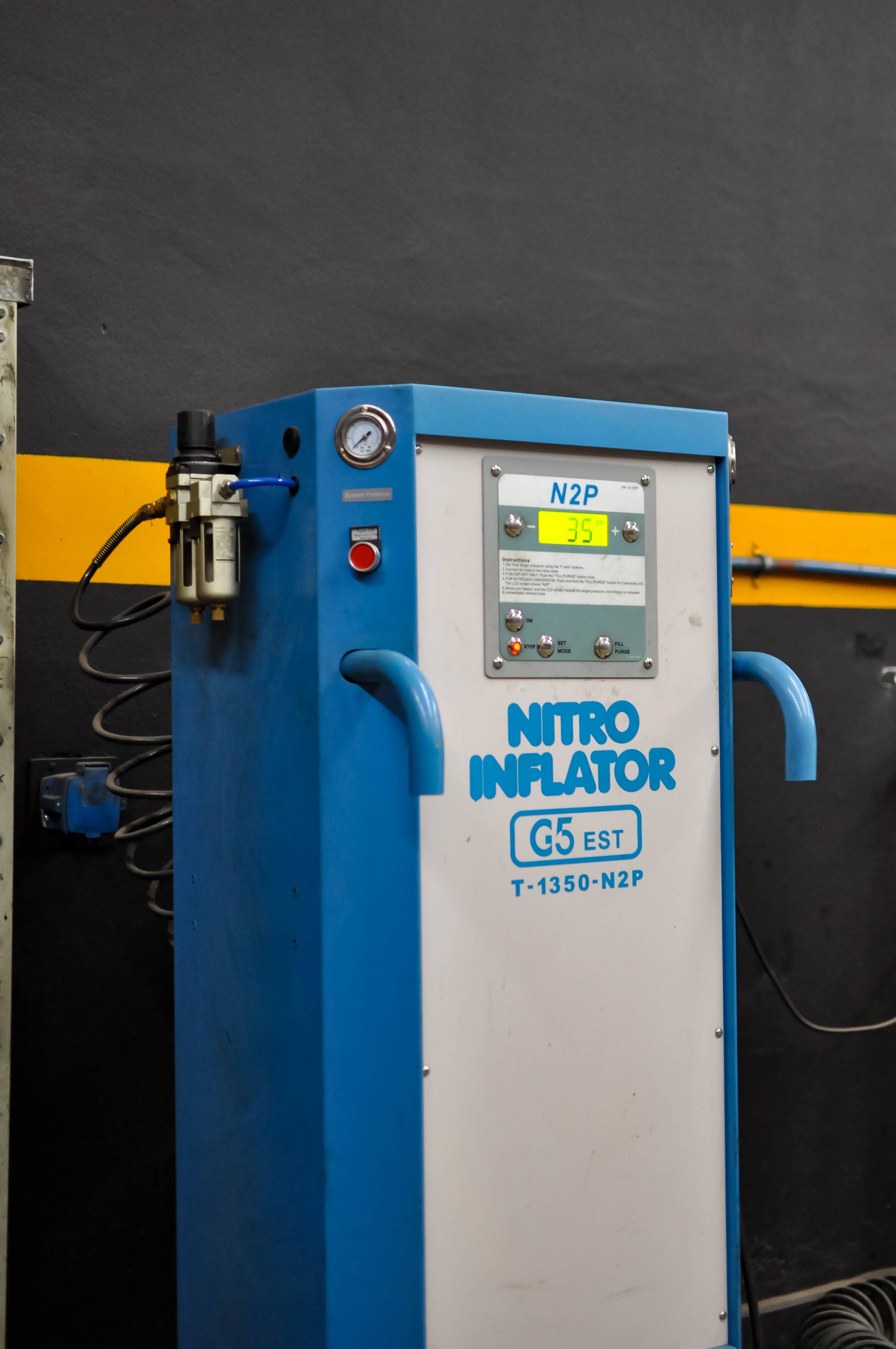 Local Neumáticos del Valle